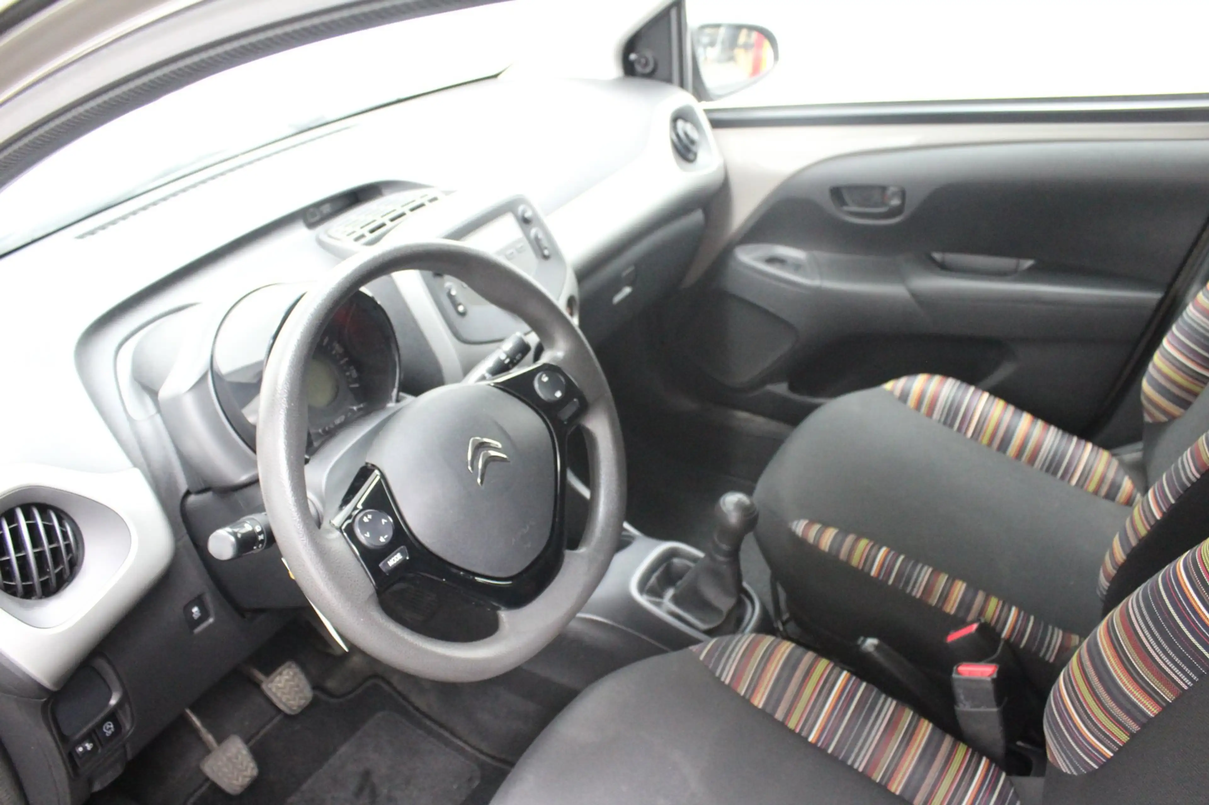 Citroen C1 1.0 e-VTi Feel| Airco | Unieke kleur | Goed onderh — photo 10