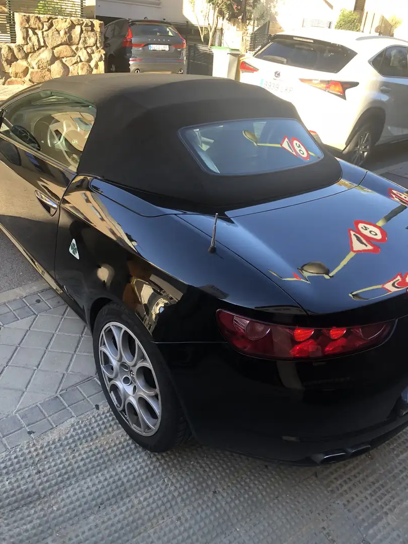 Alfa Romeo Spider 2.2 JTS - 1