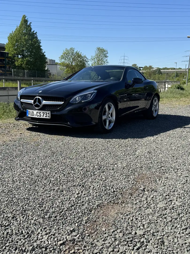 Mercedes-Benz SLC 180 9G-TRONIC - 1