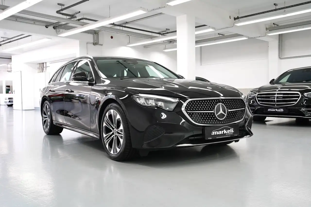 Mercedes-Benz E 220