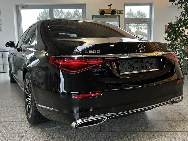 Mercedes-Benz S 500 4MATIC Aut. Ansicht 3