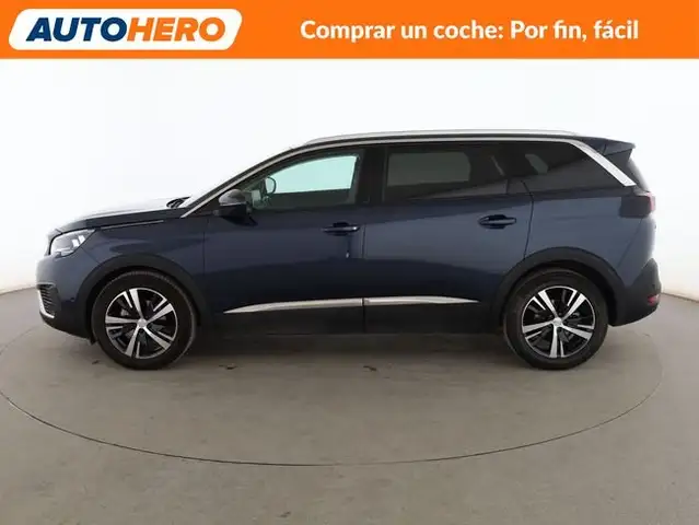 Peugeot 5008 view 3