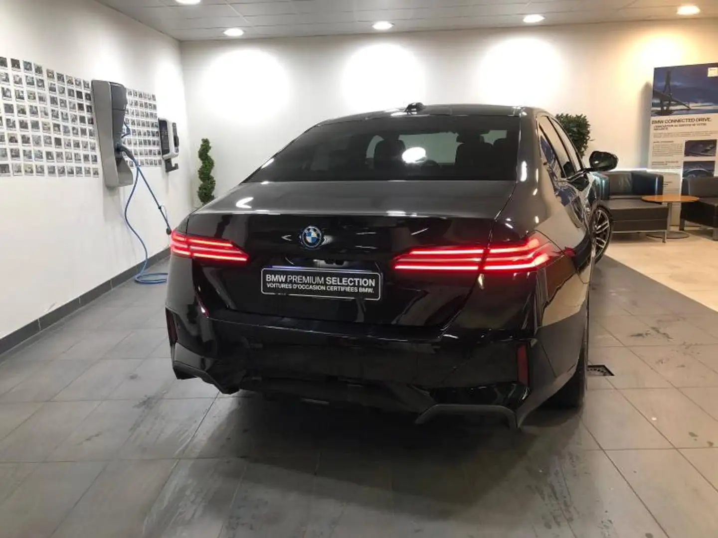 BMW 530 530e 299ch M Sport Schwarz - 2