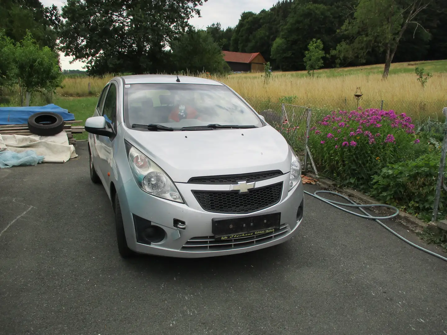 Chevrolet Spark Basis Silber - 1