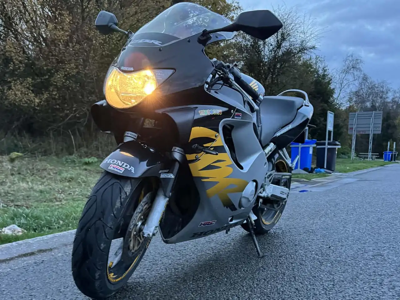 Honda CBF 600
