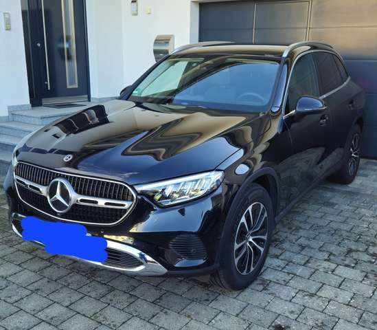 Imagine Mercedes-Benz GLC 220 d 4Matic 9G-TRONIC Avantgarde Advanced