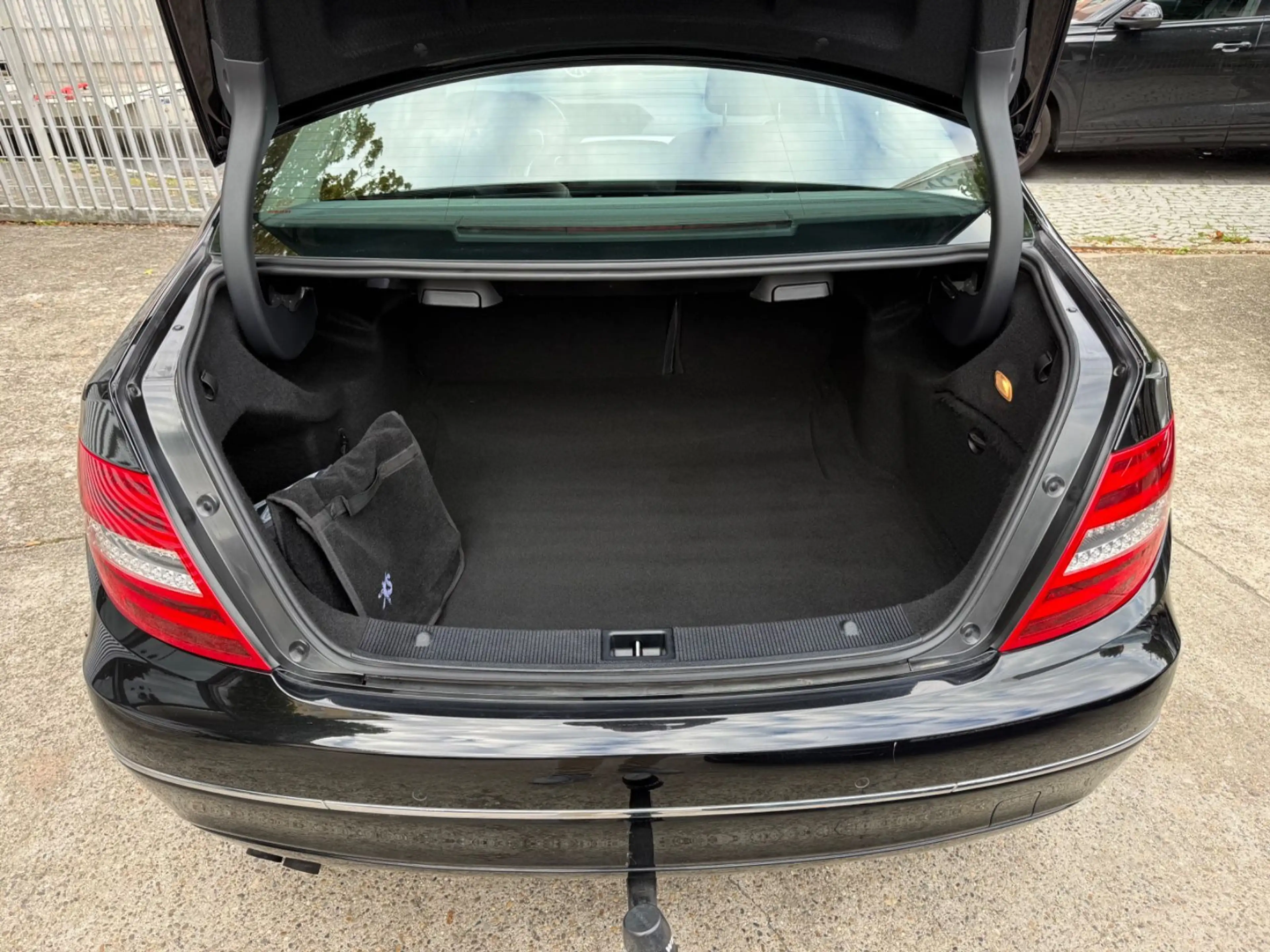Mercedes-Benz C 200 Limousine C 200 CDI BlueEfficiency 2.HAND/AHK — photo 7