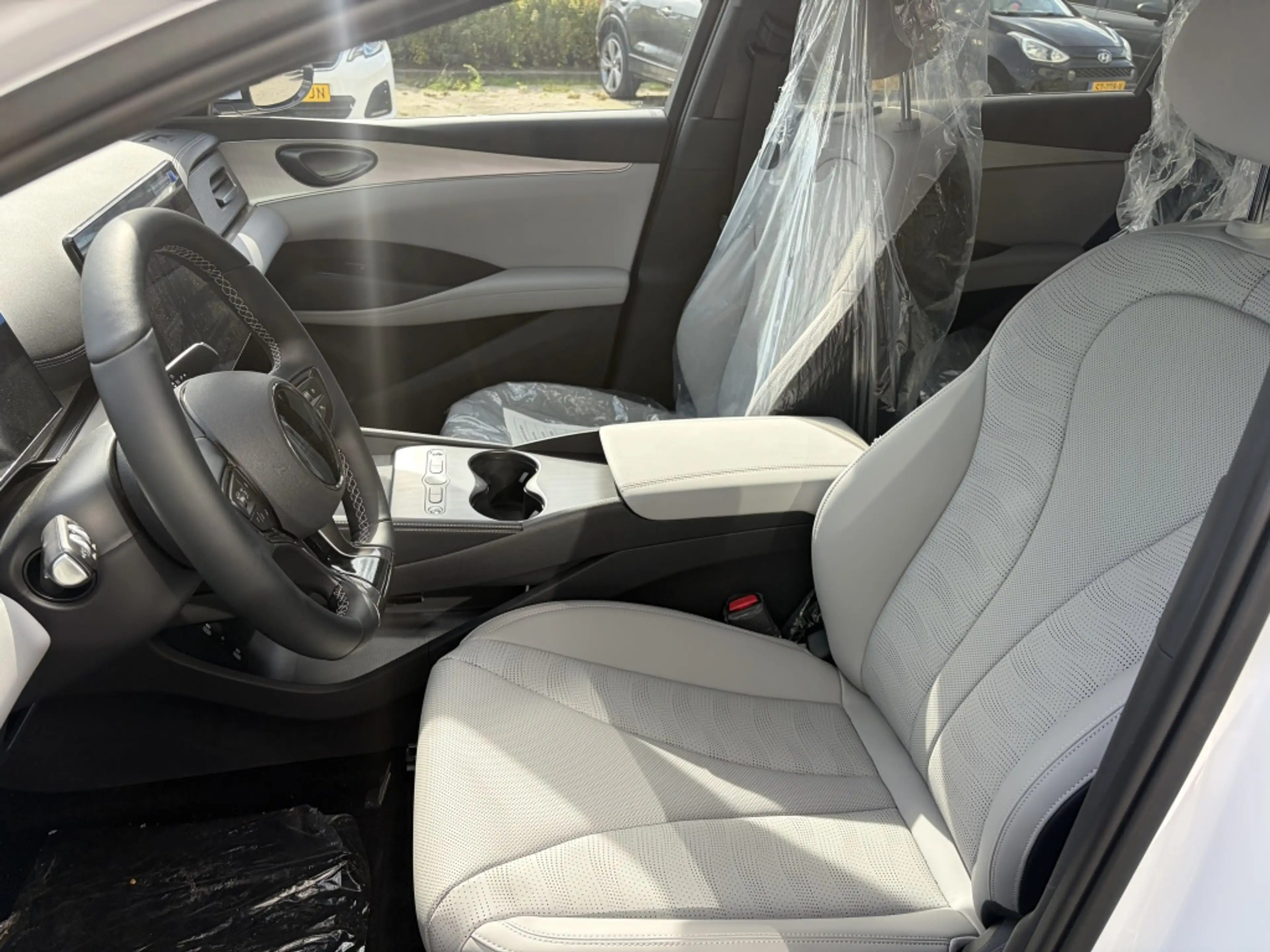 BYD Seal 6 Touring 1.5 DM-i Comfort, Nav, Carplay, Leder, Cam — photo 13
