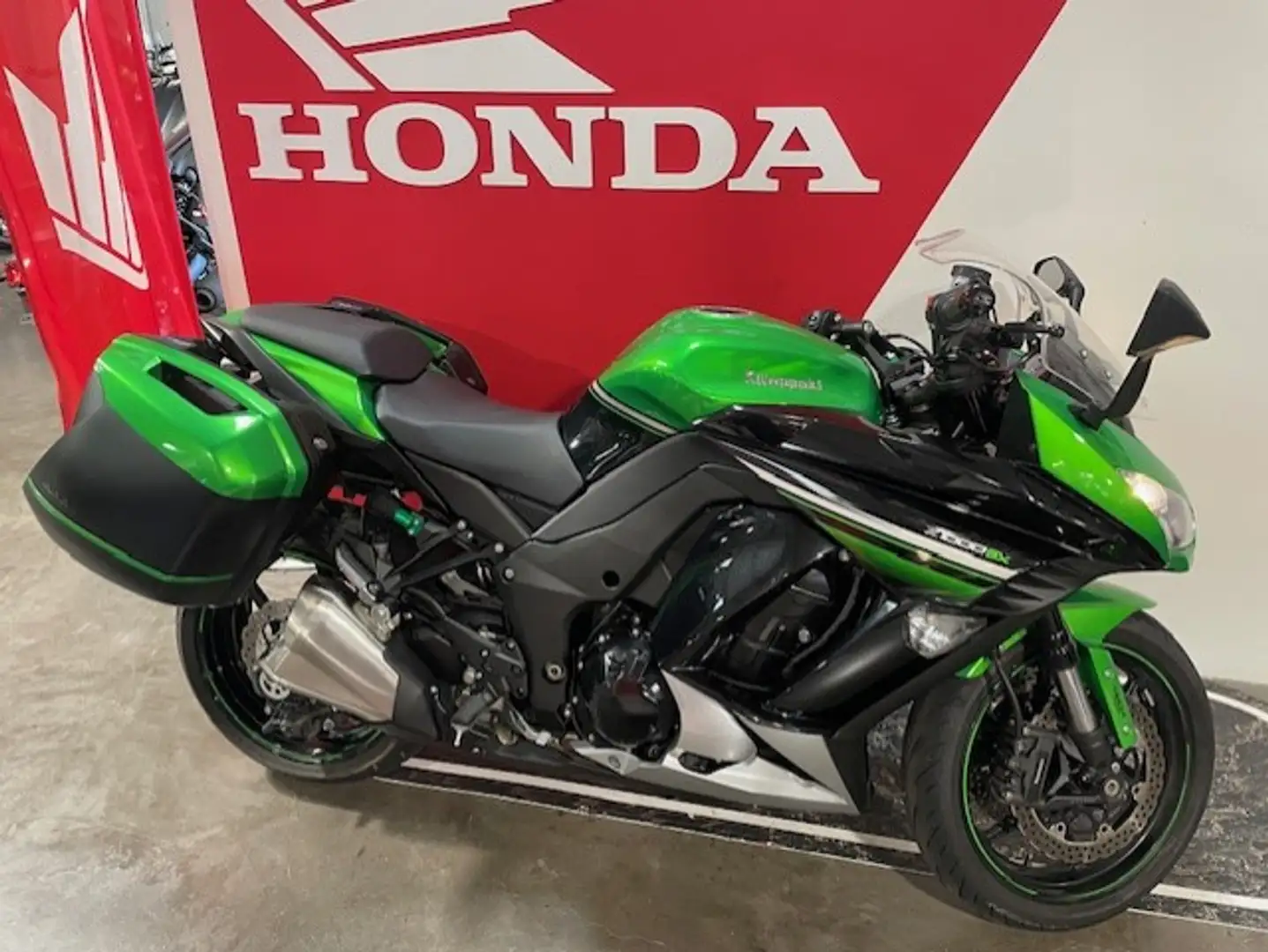 Kawasaki Ninja 1000SX Vert - 1