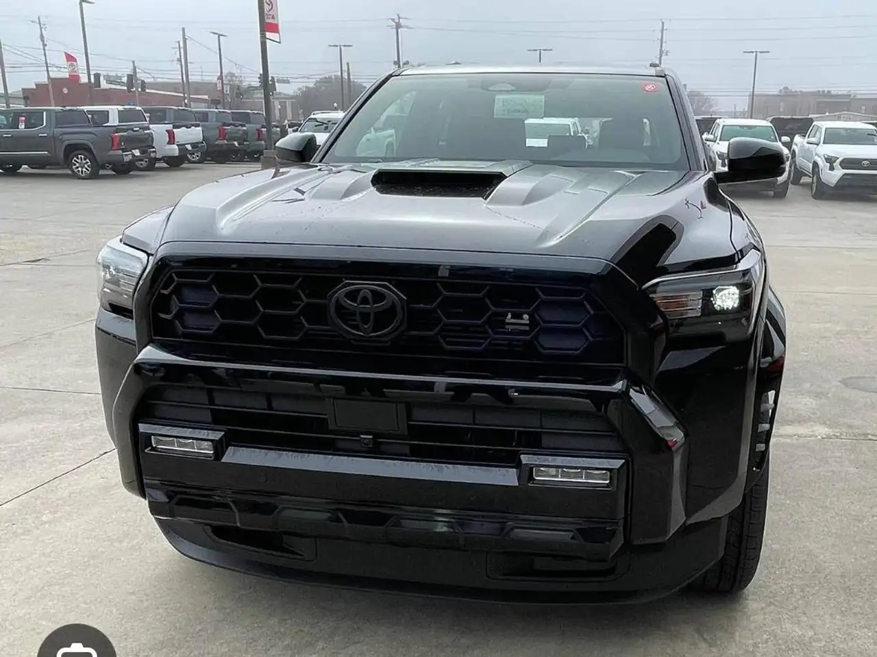 Toyota 4-Runner снимка Toyota 4-Runner