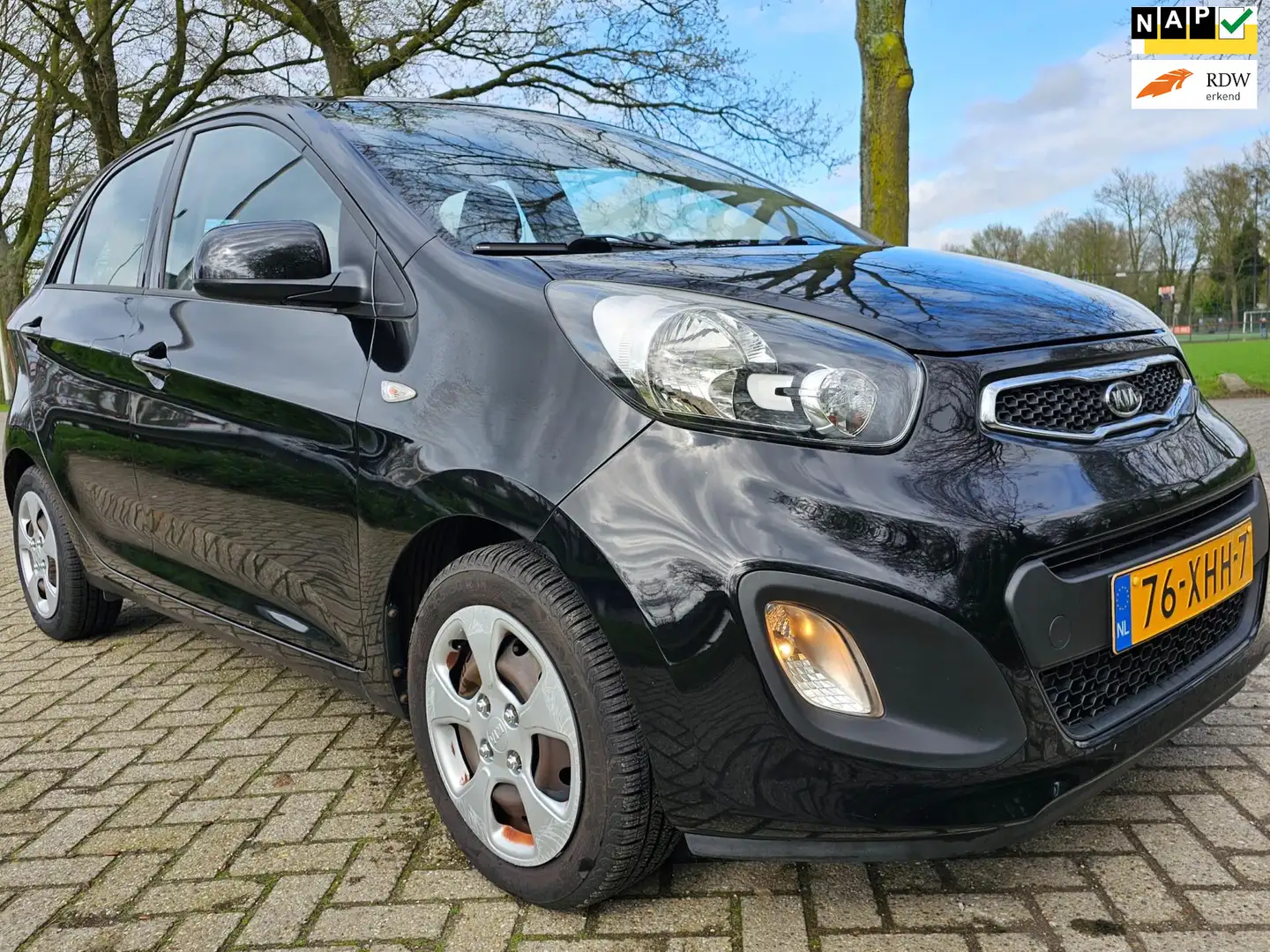 Kia Picanto 1.2 CVVT ISG Comfort Pack 1e eigenaar airco elektr Zwart - 1