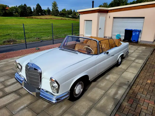 Mercedes-Benz 250 SE/C