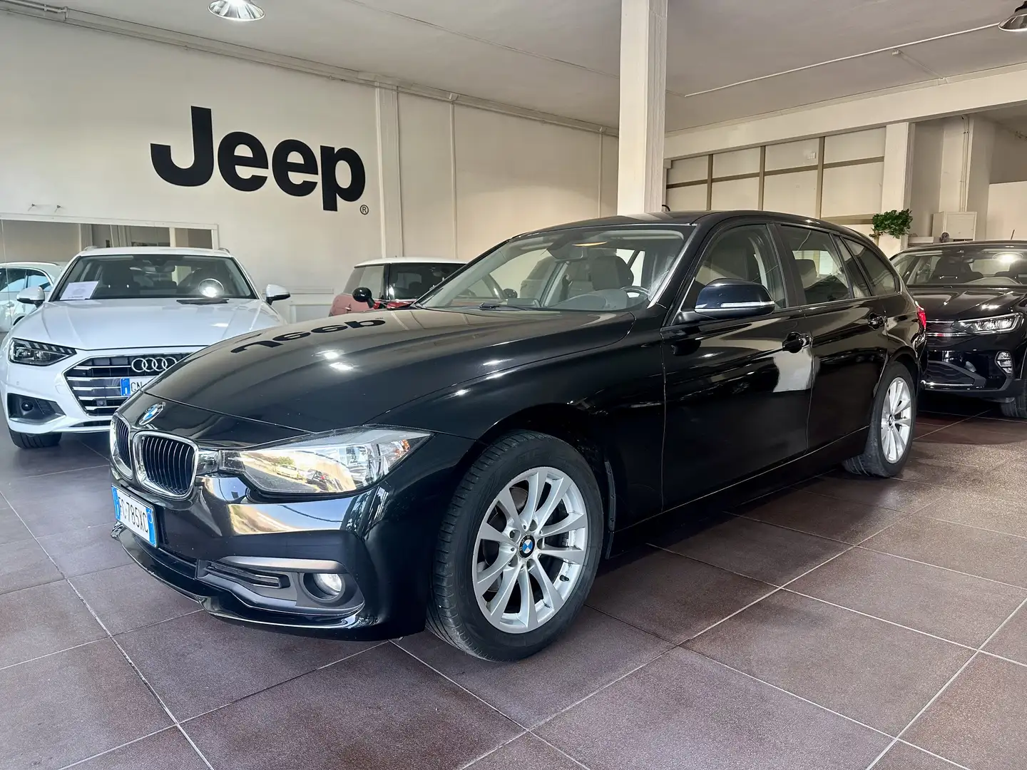 BMW 320 320d Touring Sport auto Negro - 1