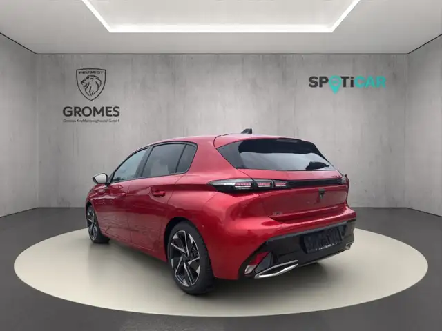 Peugeot 308 view 5