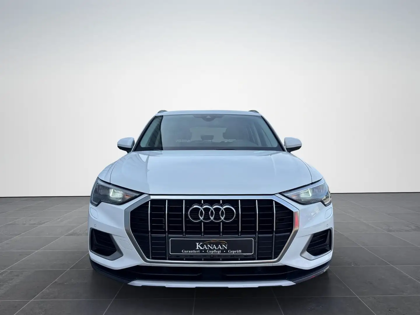Audi Q3 35 TFSI AUTOMATIK 1.5*LED*NAVI*ACC*StHz*AHK Weiß - 2