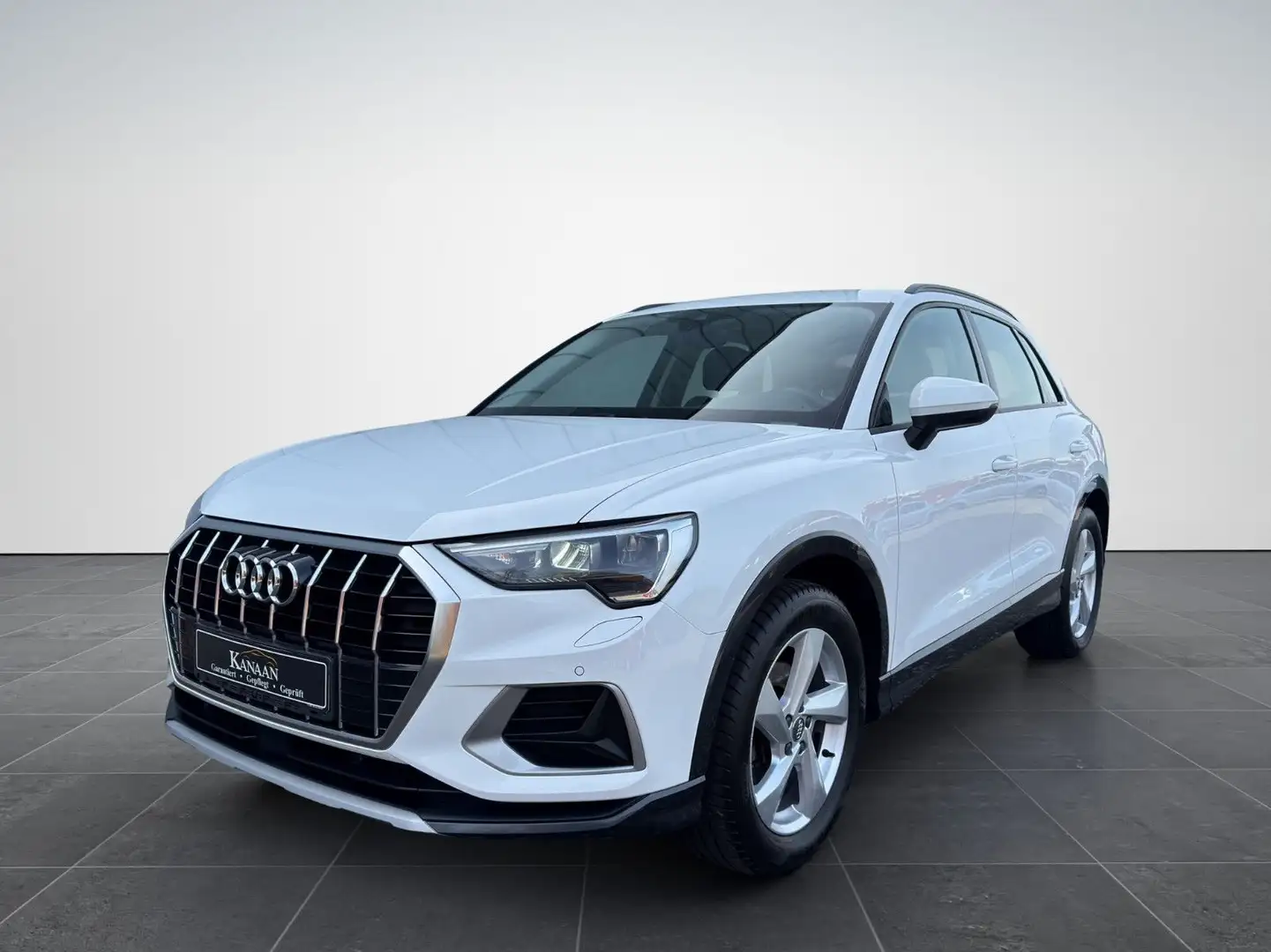 Audi Q3 35 TFSI AUTOMATIK 1.5*LED*NAVI*ACC*StHz*AHK Weiß - 1