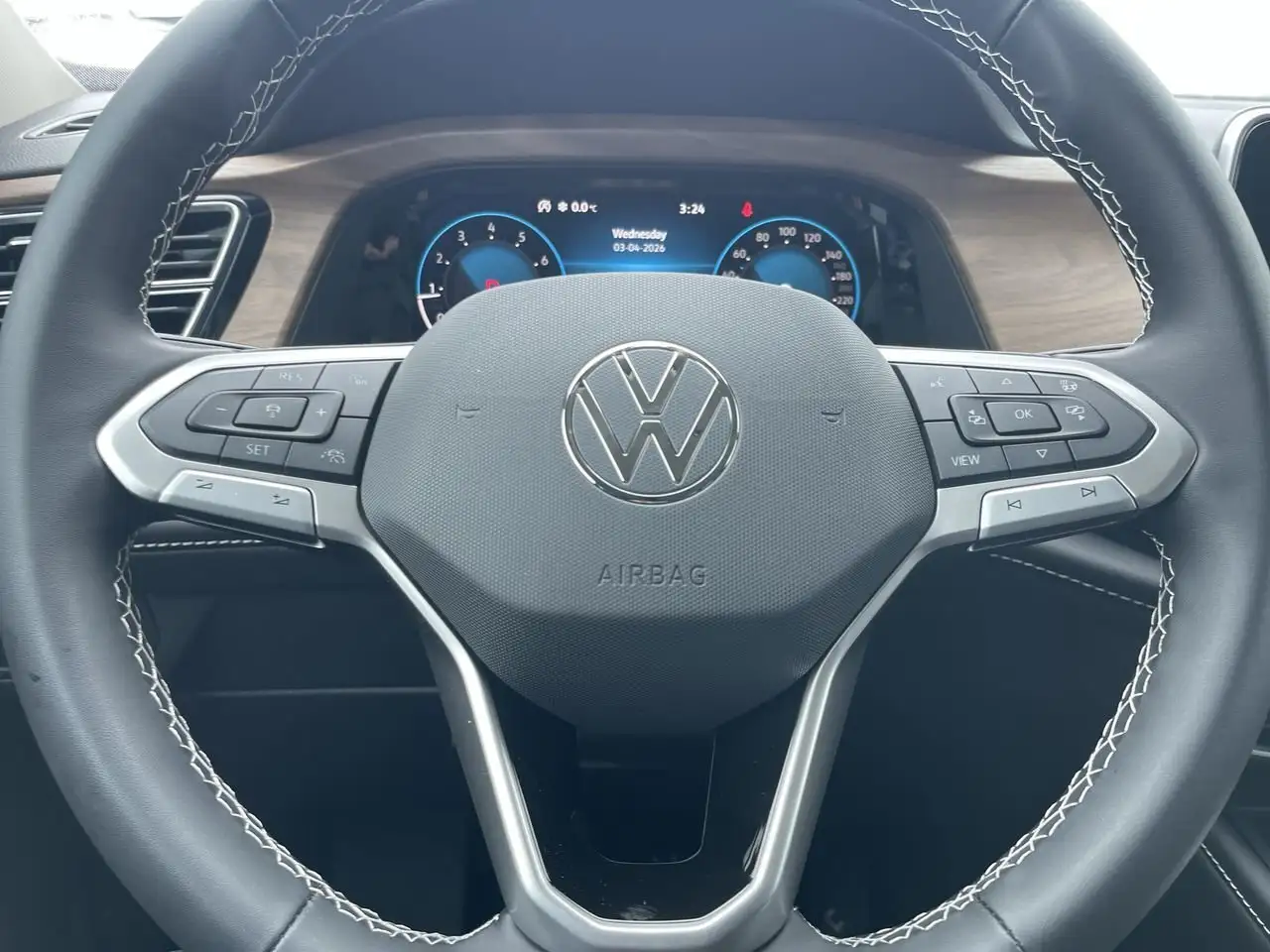 Volkswagen Atlas снимка Volkswagen Atlas