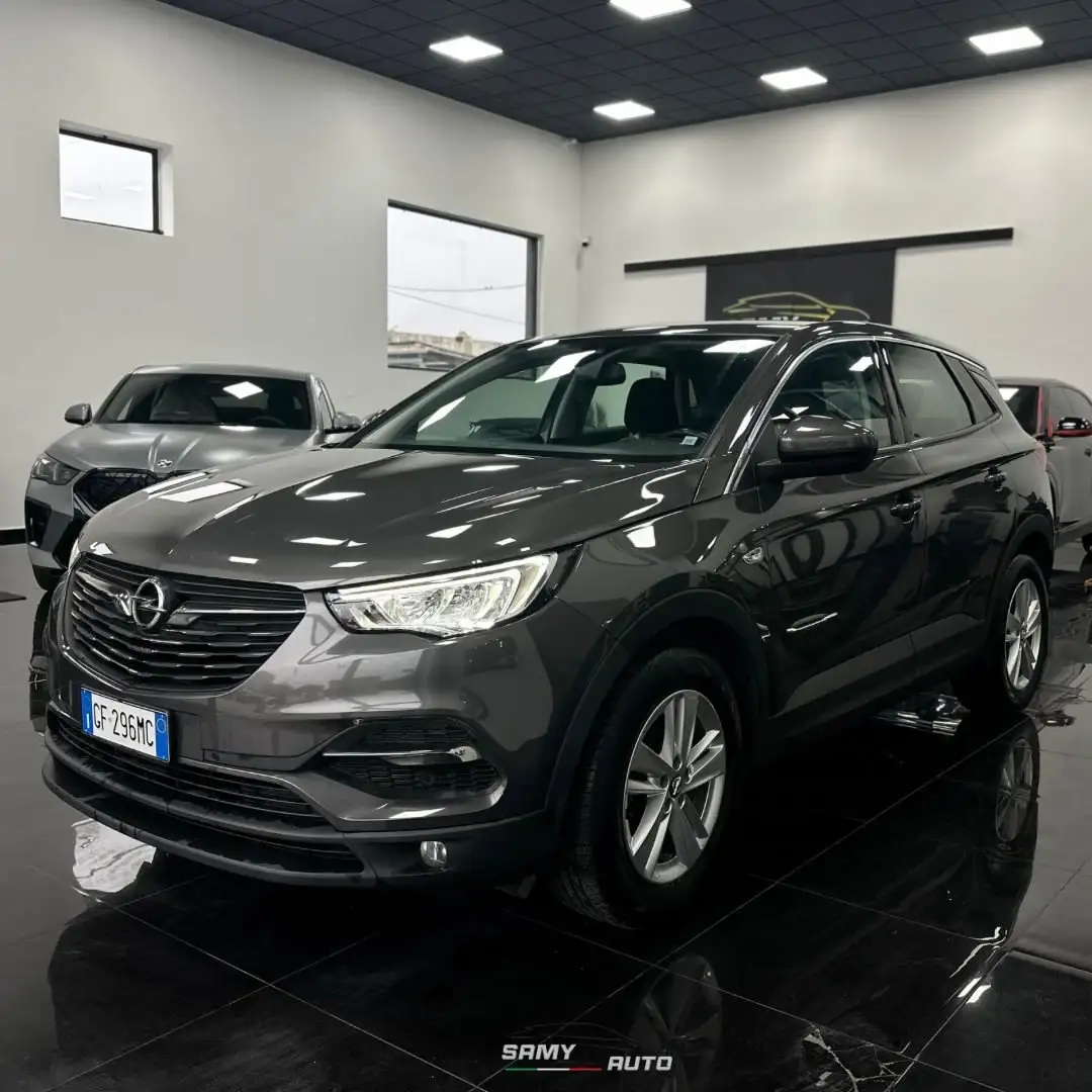 Opel Grandland X 1.5 ecotec Grau - 2
