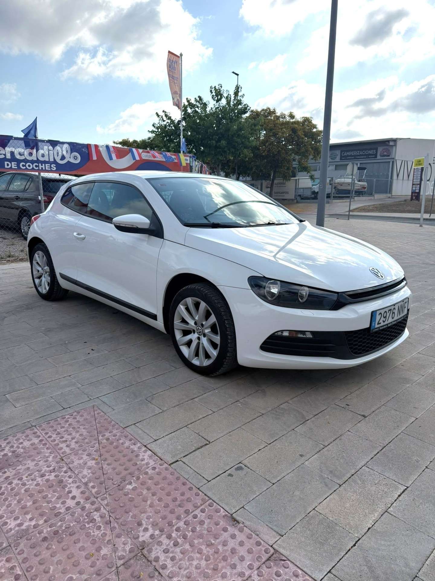 Volkswagen Scirocco 1.4 TSI - foto 1