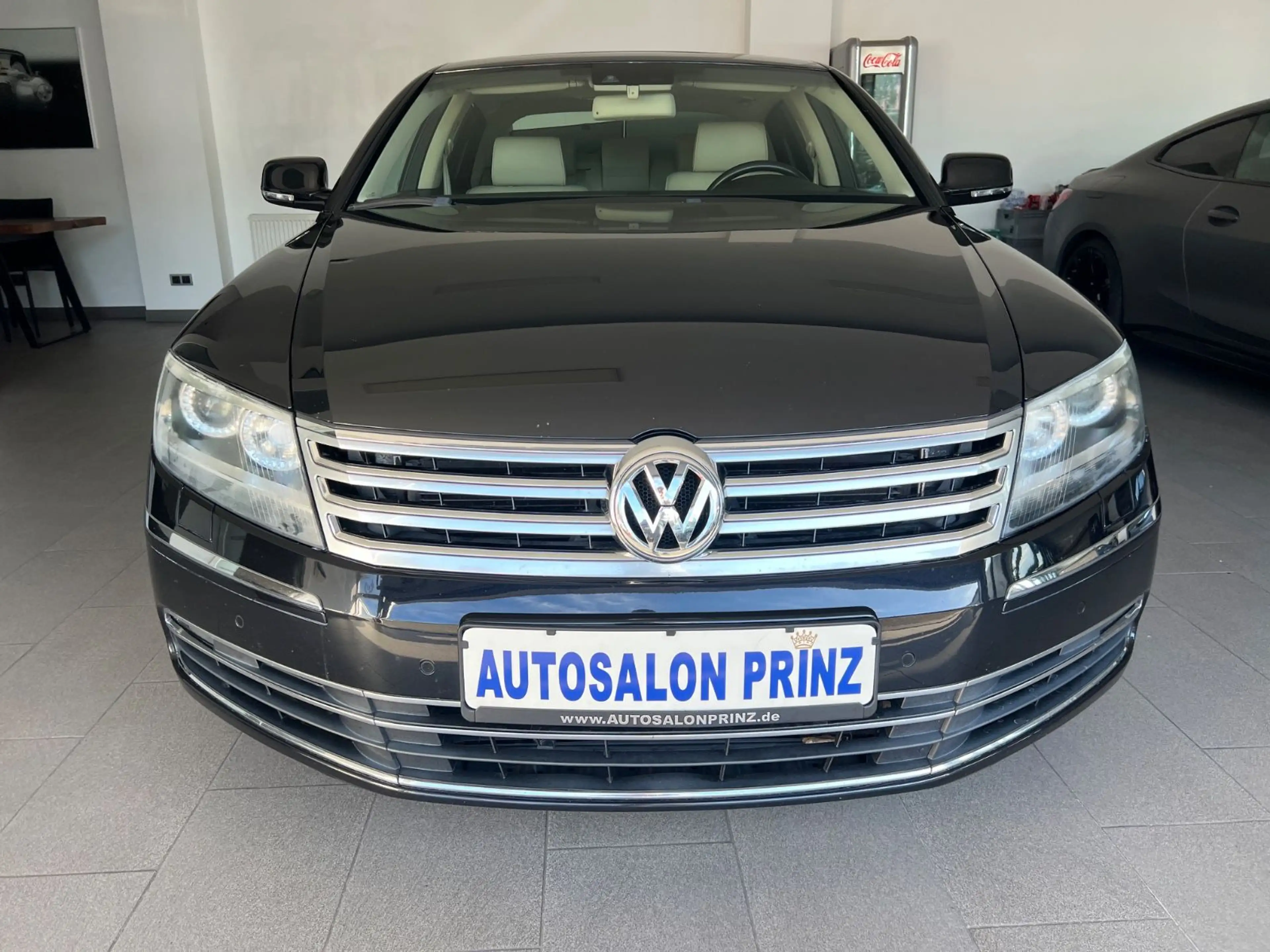 Volkswagen Phaeton 3.0 V6 TDI 4M 5-Sitzer NUR 137TKM — photo 2