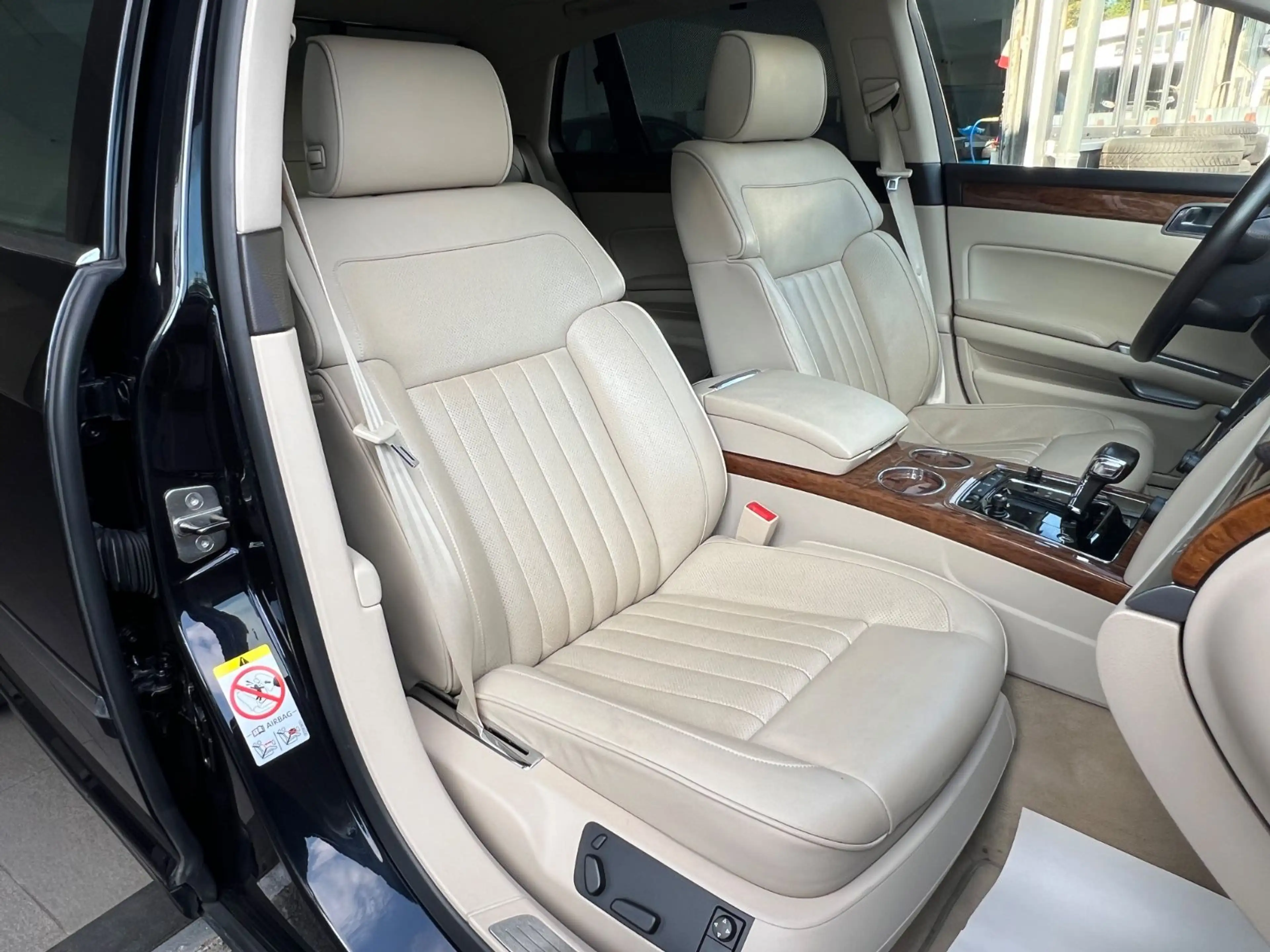 Volkswagen Phaeton 3.0 V6 TDI 4M 5-Sitzer NUR 137TKM — photo 11