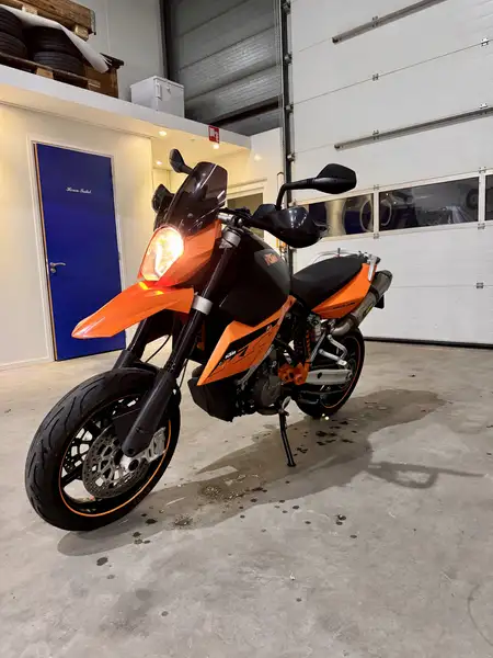 KTM 990 Supermoto - foto 3