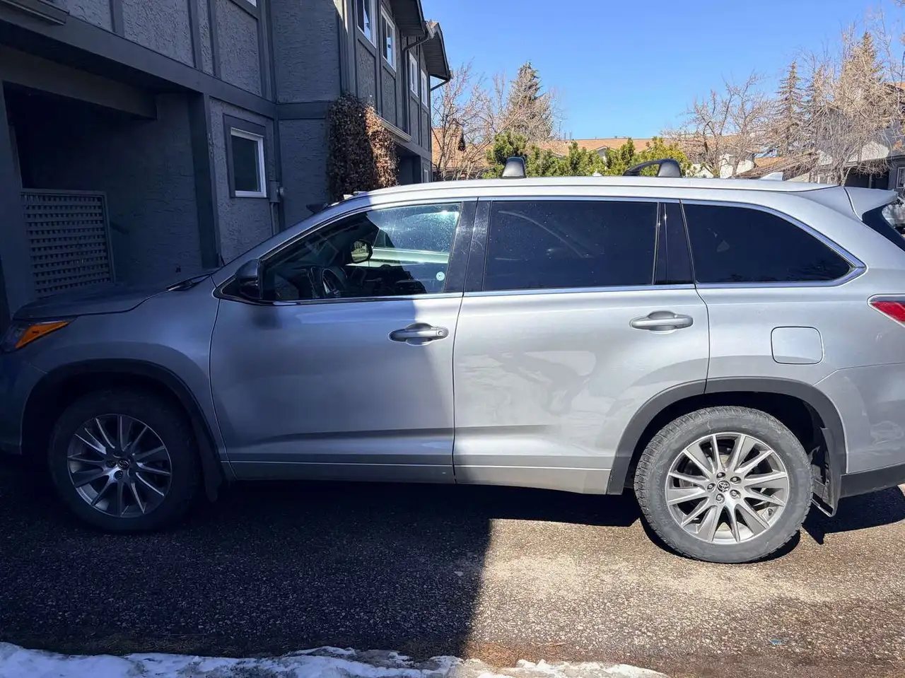 Toyota Highlander photo Toyota Highlander