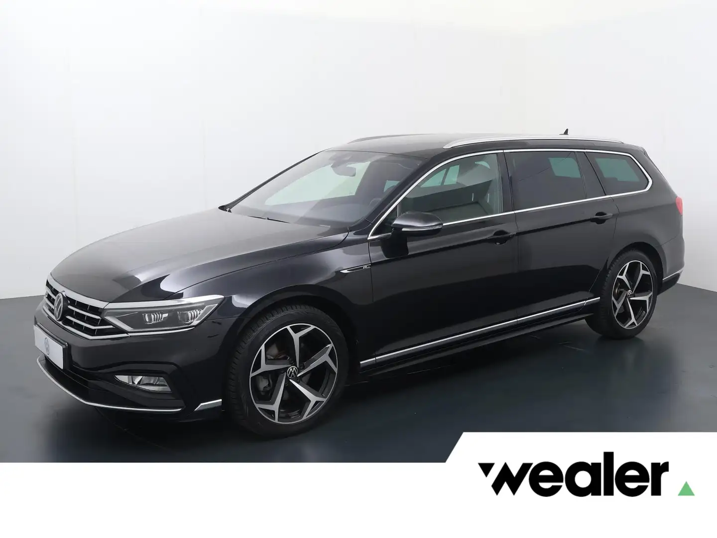 Volkswagen Passat Variant 1.5 TSI R-Line Business + | 150 PK | Automaat | Na Nero - 1