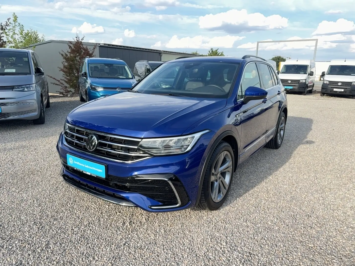 Volkswagen Tiguan R-Line TDi Panoramadach / Digital Cockpit Blau - 2