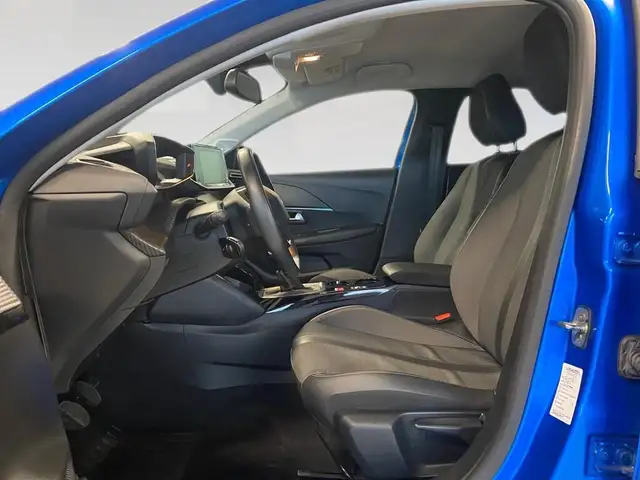 Peugeot 208 view 7