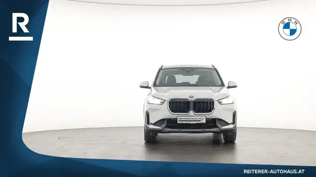 BMW X1 view 2