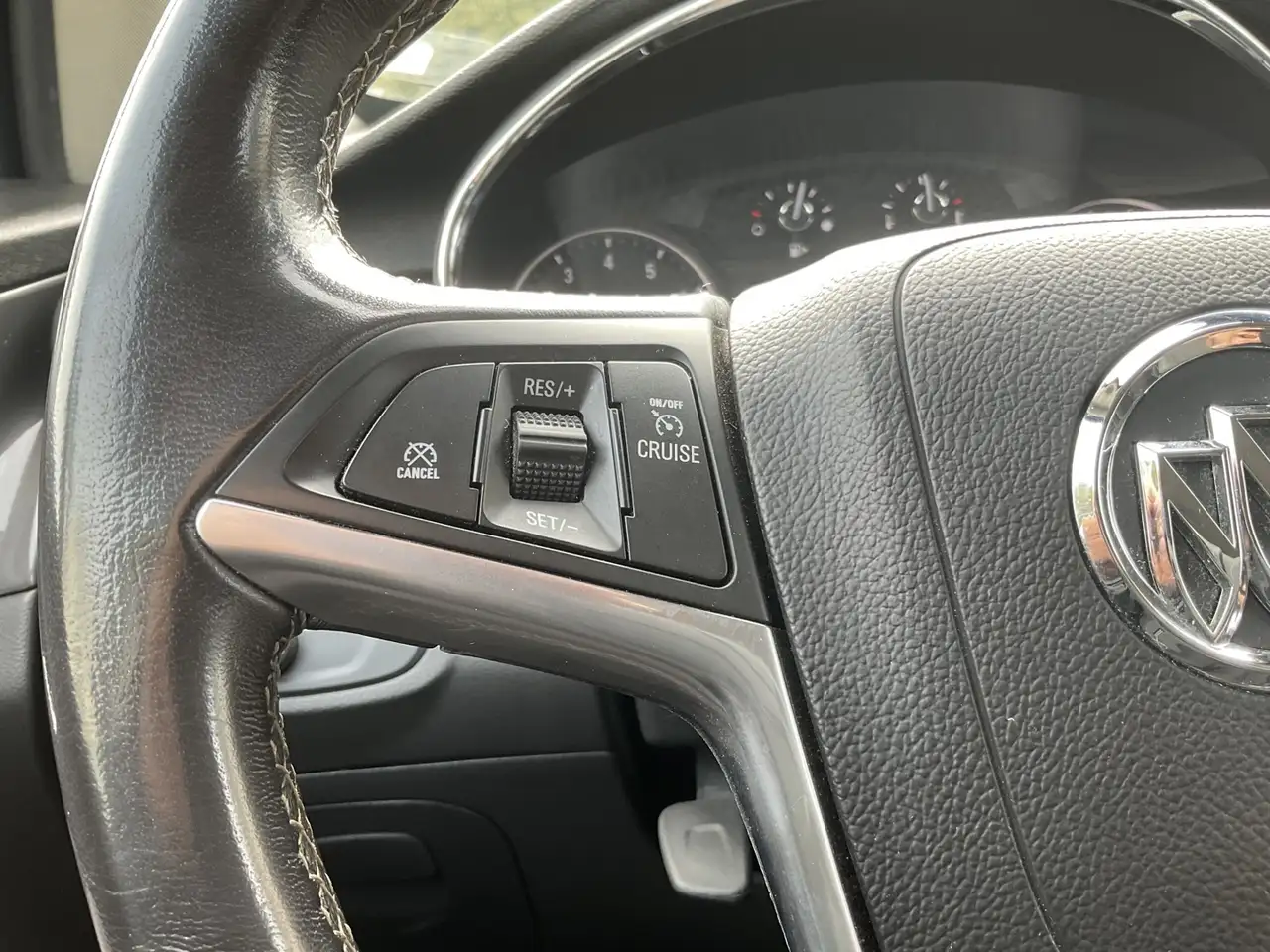 Buick Encore photo Buick Encore