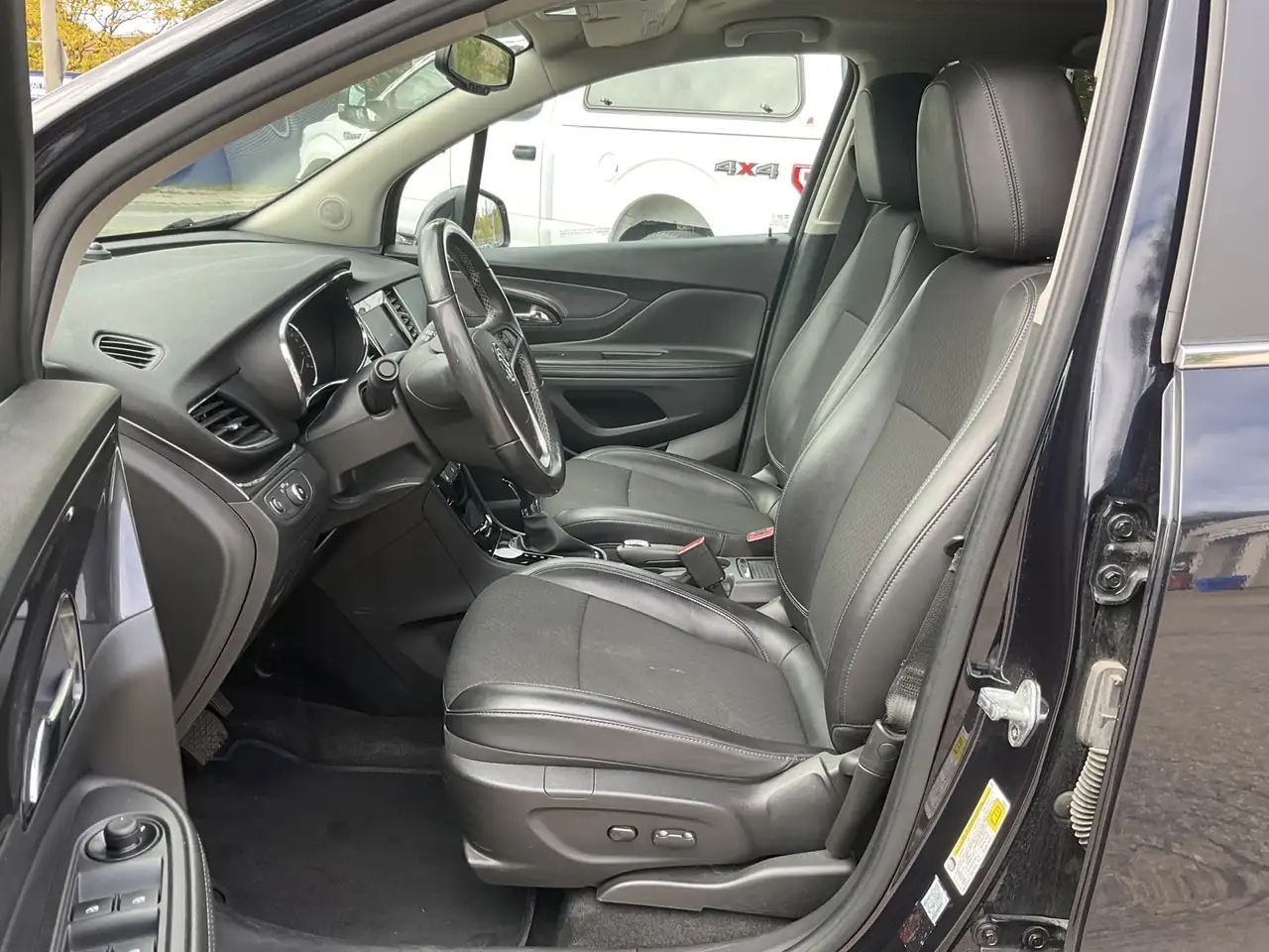 Buick Encore photo Buick Encore