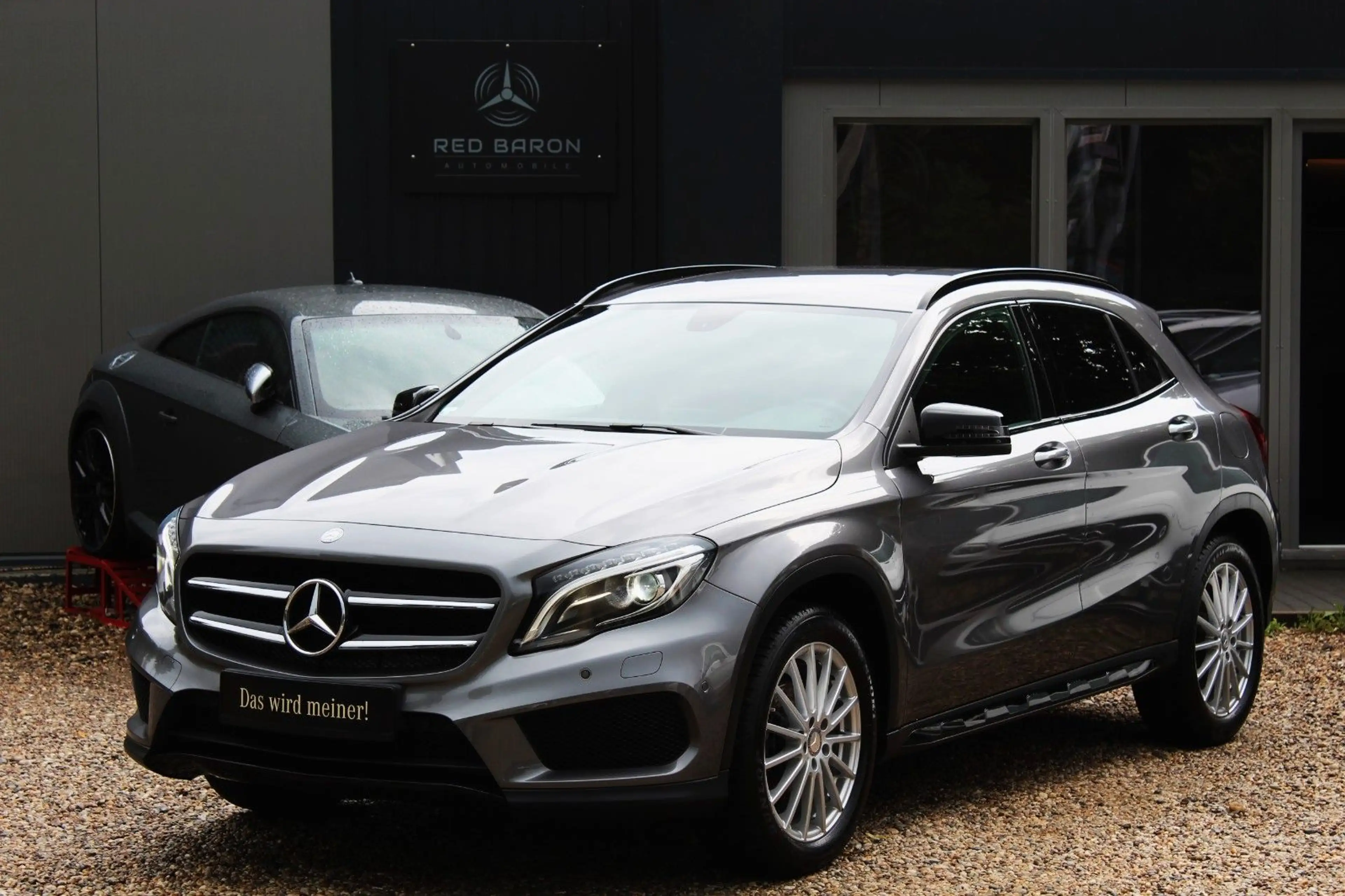 Mercedes-Benz GLA 200 AMG Line 7-G LEDER LED PDC NAVI  SPORTSI — photo 3