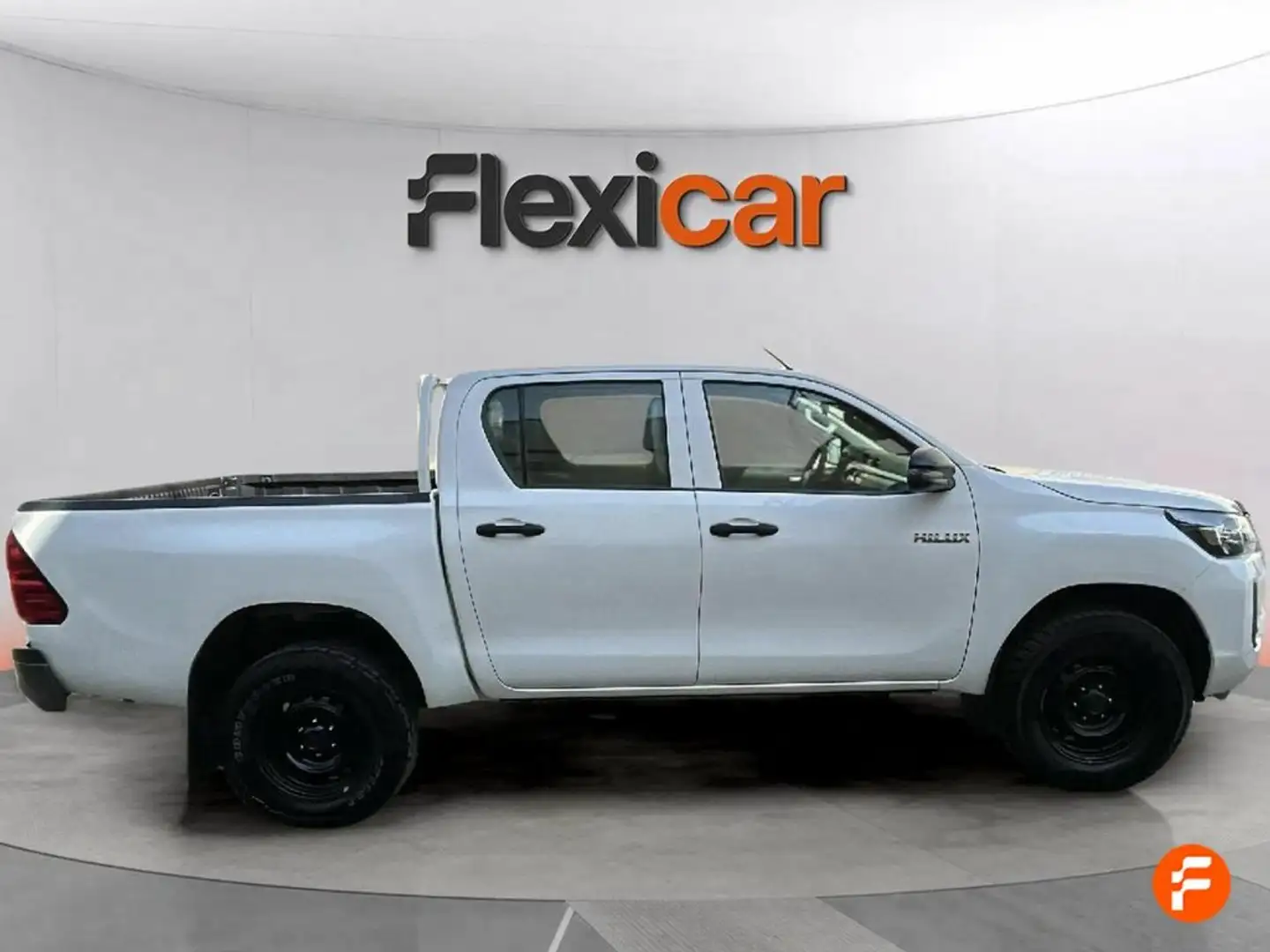 Toyota Hilux 4WD Blanco - 2