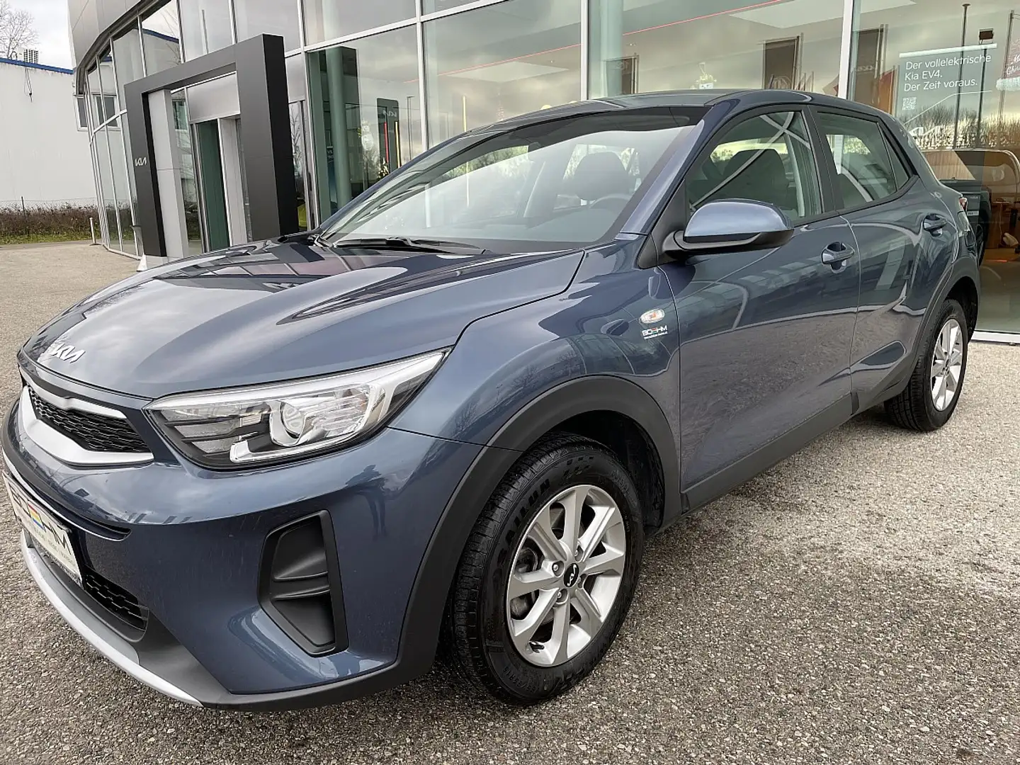Kia Stonic 1,2 DPI ISG Titan Blau - 1