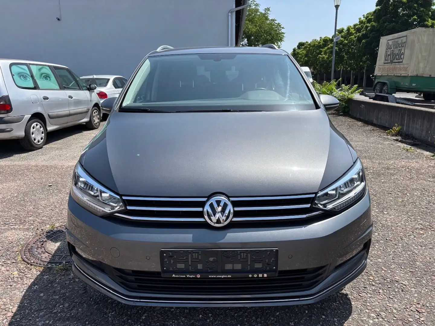 Volkswagen Touran 2.0 TDI Sound BMT~DSG~Navi~LED~7-Sitzer Grau - 1