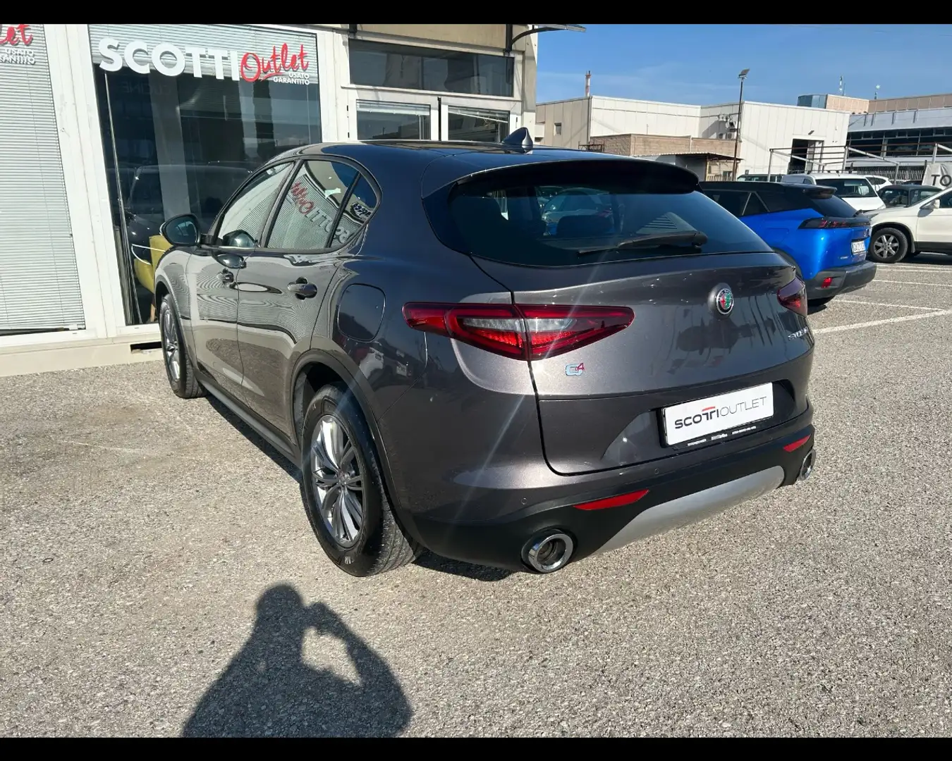 Alfa Romeo Stelvio 2.2 Turbo Business Q4 190cv Auto Iva Esposta Gri - 2