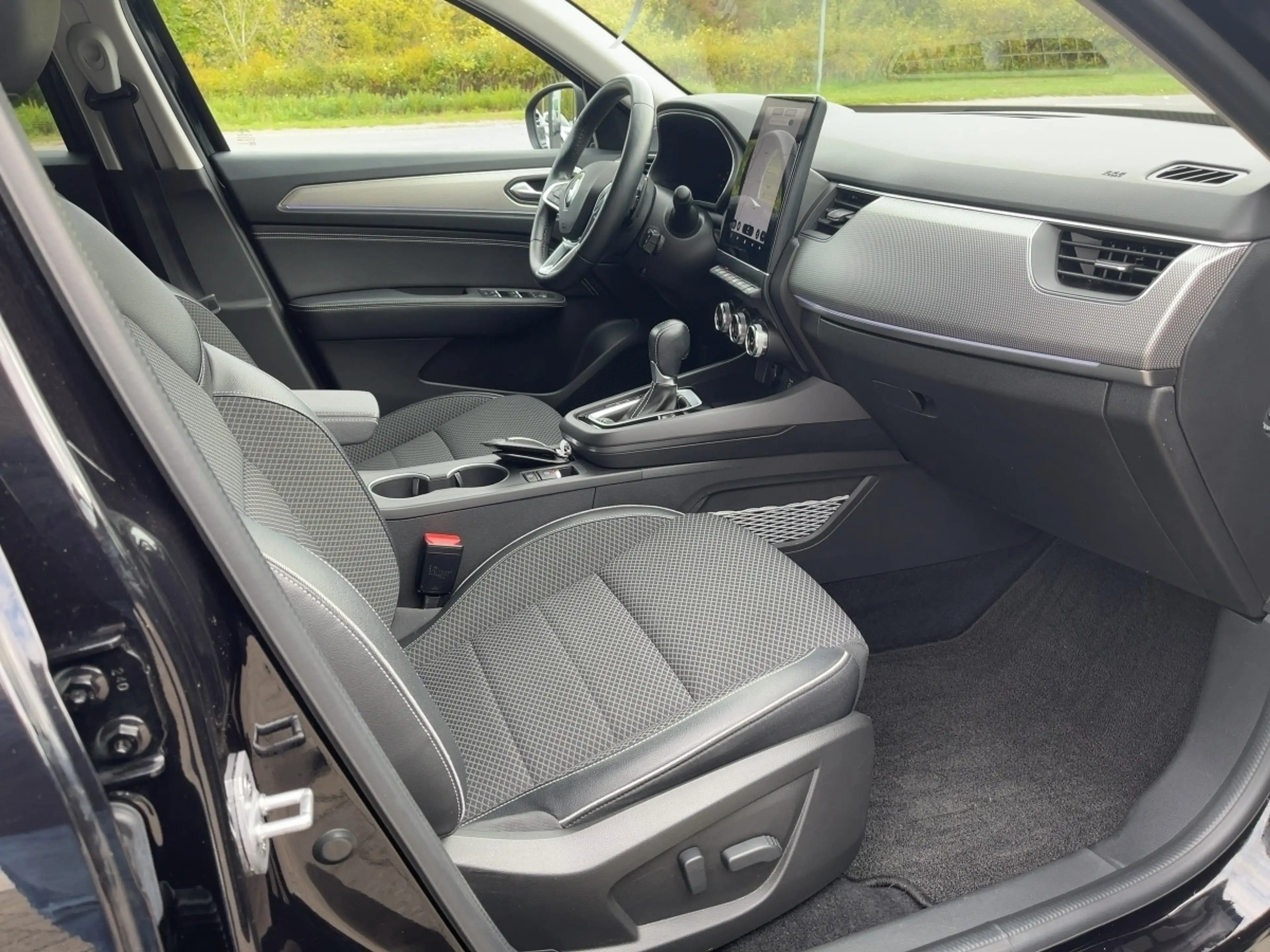 Renault Arkana Techno Mild-Hybrid 1.3 TCe 140 — photo 11