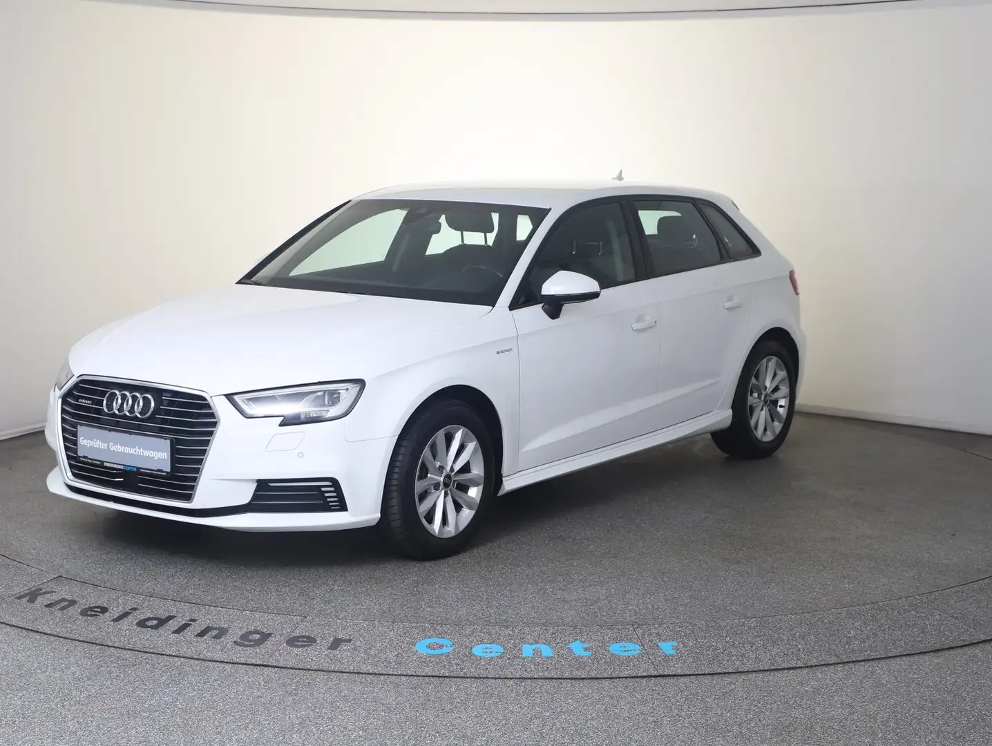 Audi A3 Audi A3 SB 1.4 TFSI e-tron Ambition Weiß - 2