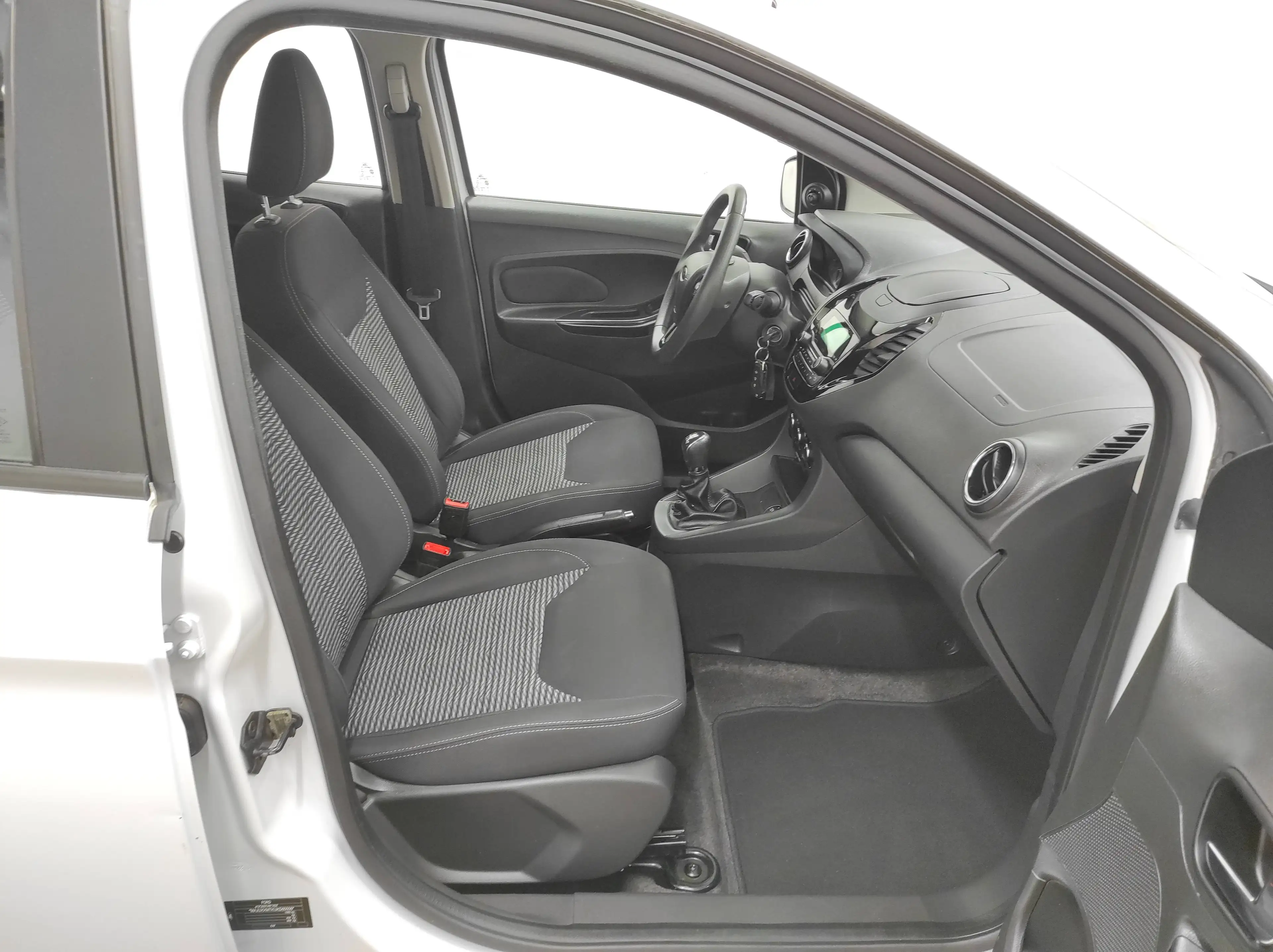 Ford Ka/Ka+ 1.2 EURO-6 KLIMA 1-HAND SERVO USB ALLWETTER ABS — photo 10