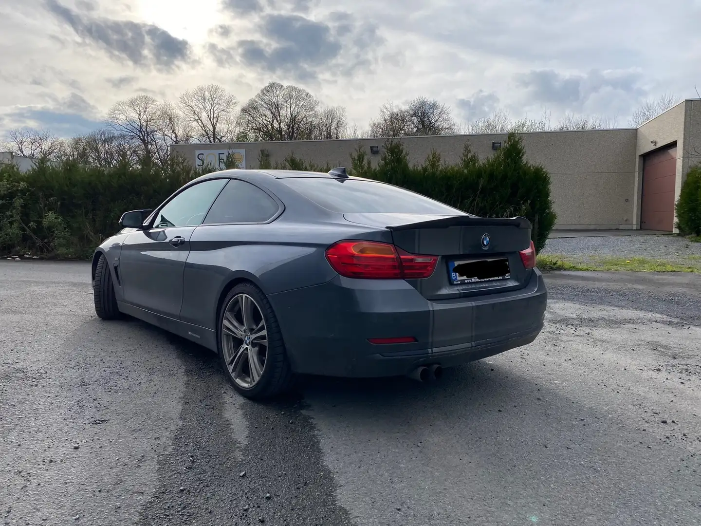 BMW 420 420i Coupe Sport-Aut. Grijs - 2