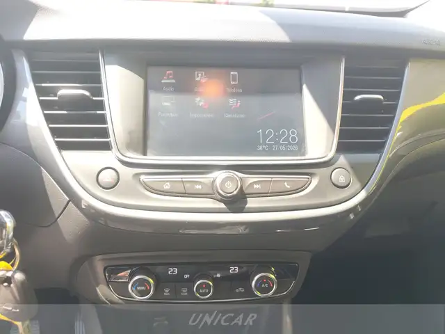 Opel Crossland view 14