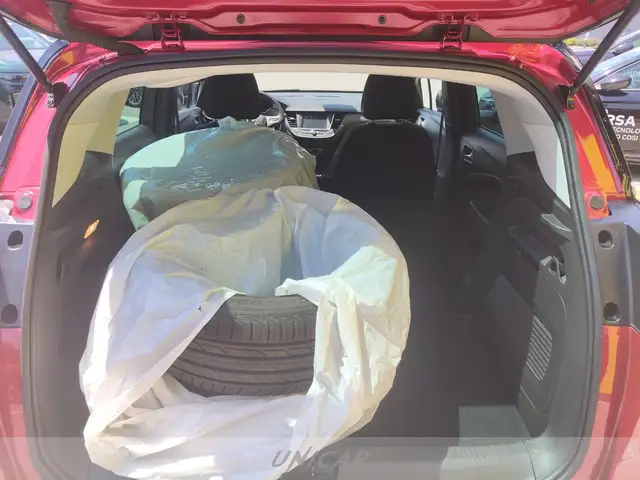 Opel Crossland view 12