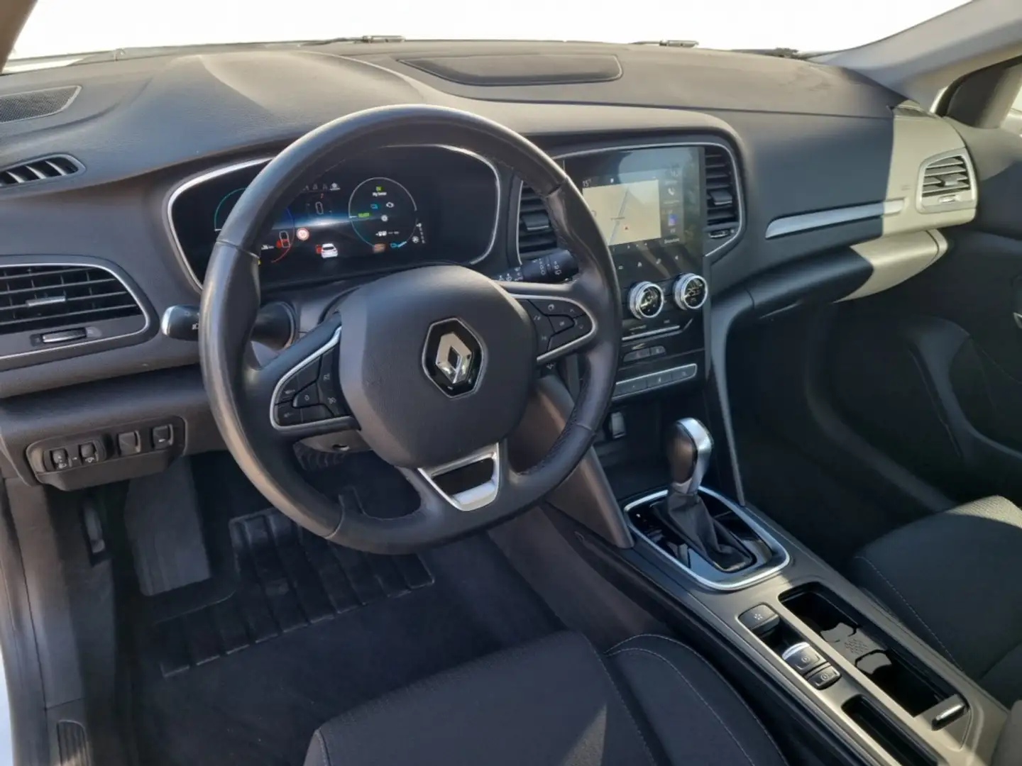 Renault Megane E-Tech Estate 1.6 Plug-In Hybrid 160 Business Zen AUTOMAA Weiß - 2