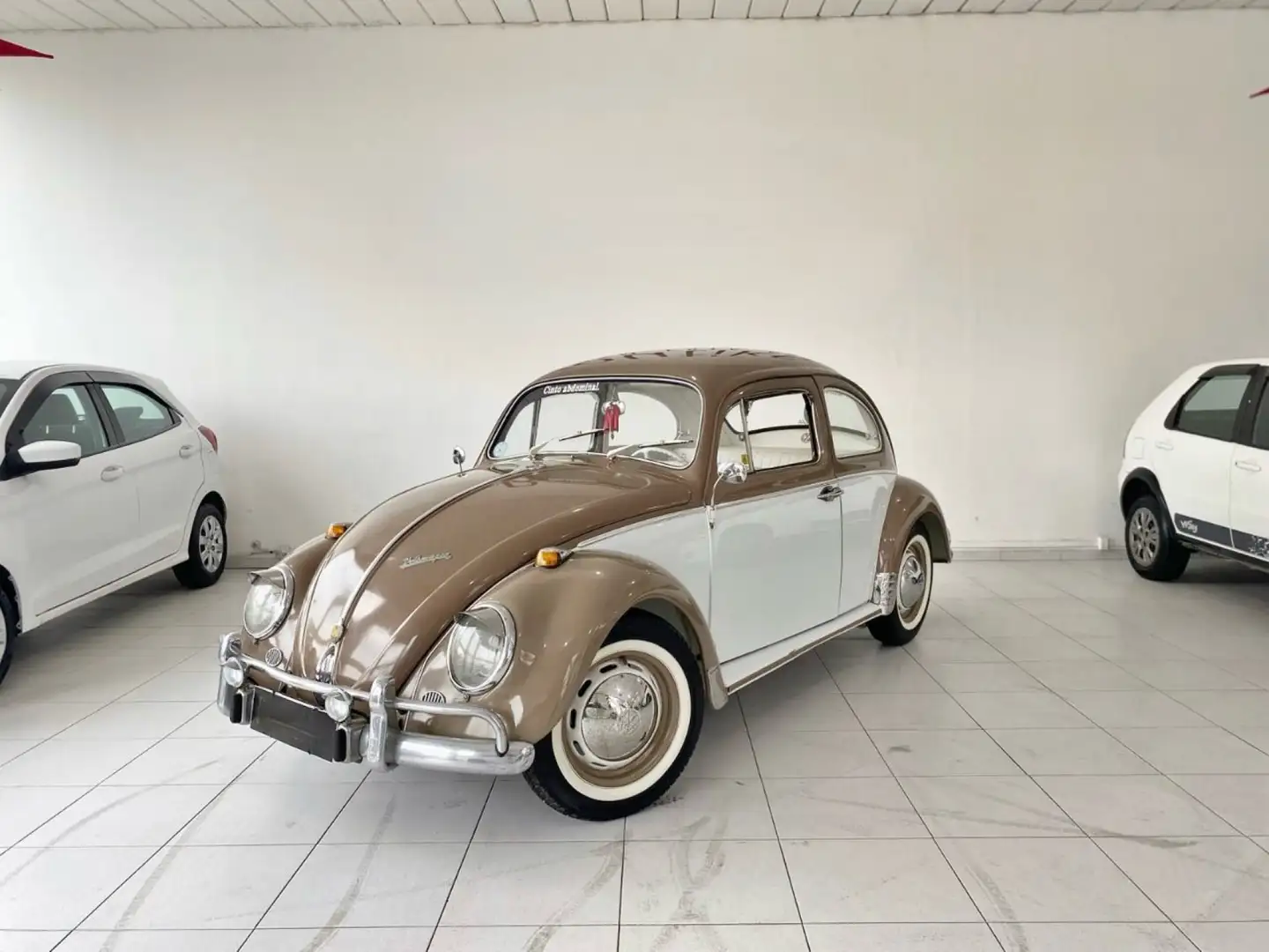 Volkswagen Käfer vollrestauriert bež - 1