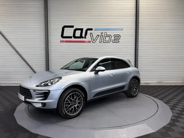 Porsche Macan view 8