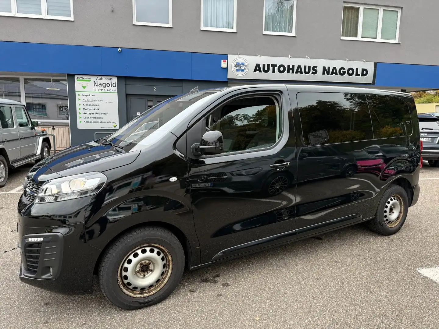 Opel Zafira Life Selection M Navi Temp PDC Schwarz - 1