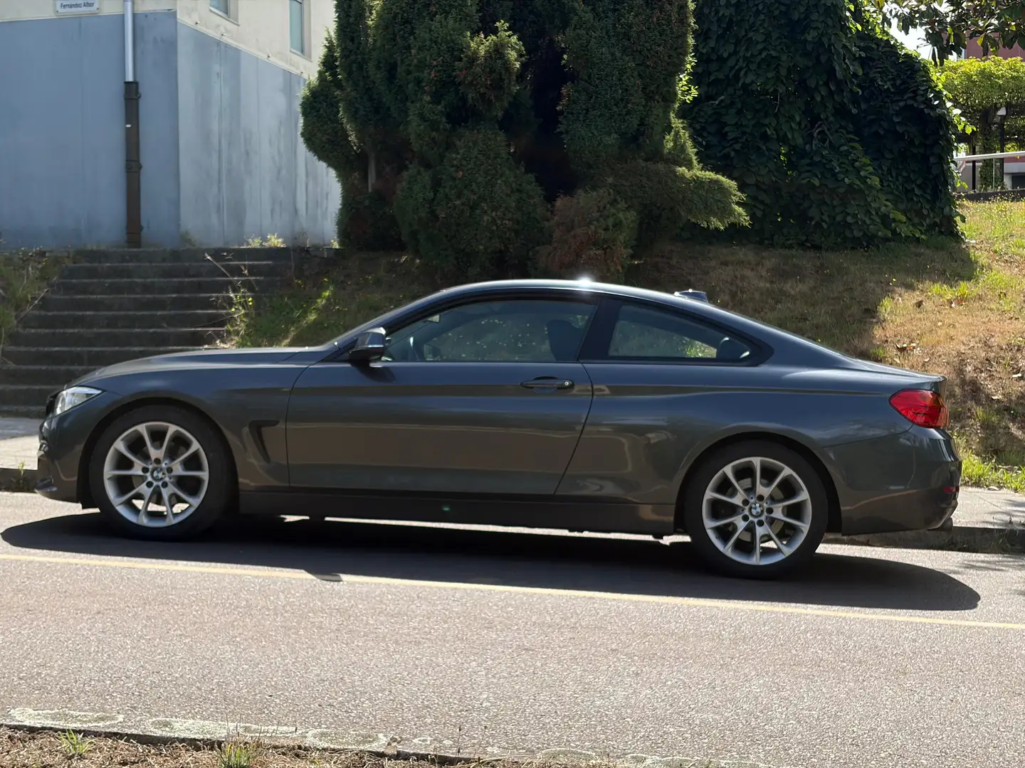 BMW 420 420dA Coupé Gris - 1