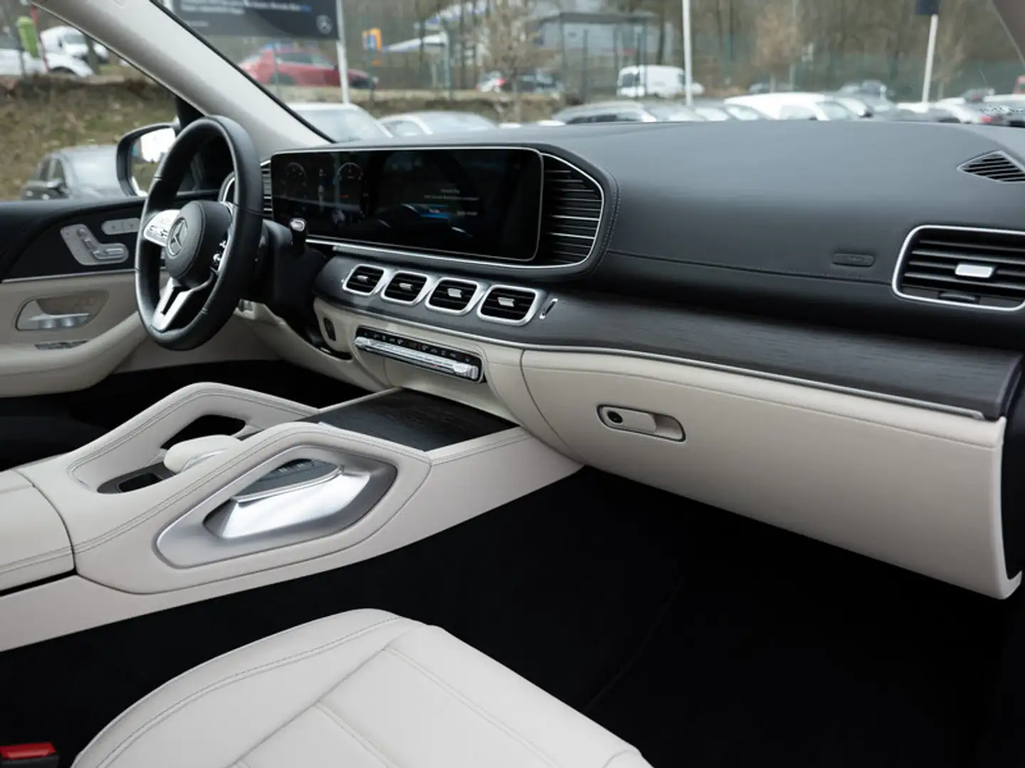 Mercedes-Benz GLE 300 d 4M AMG-Sport/360/Pano/Burm/Memo/Totw Schwarz - 2